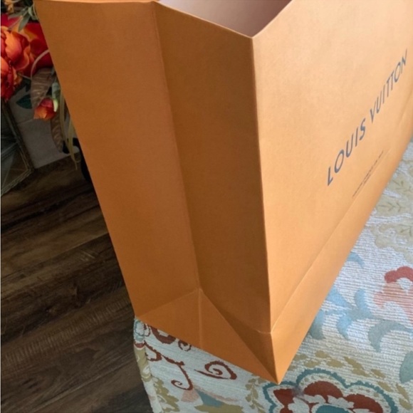 Louis Vuitton bag gift handbag - Picture 5 of 6